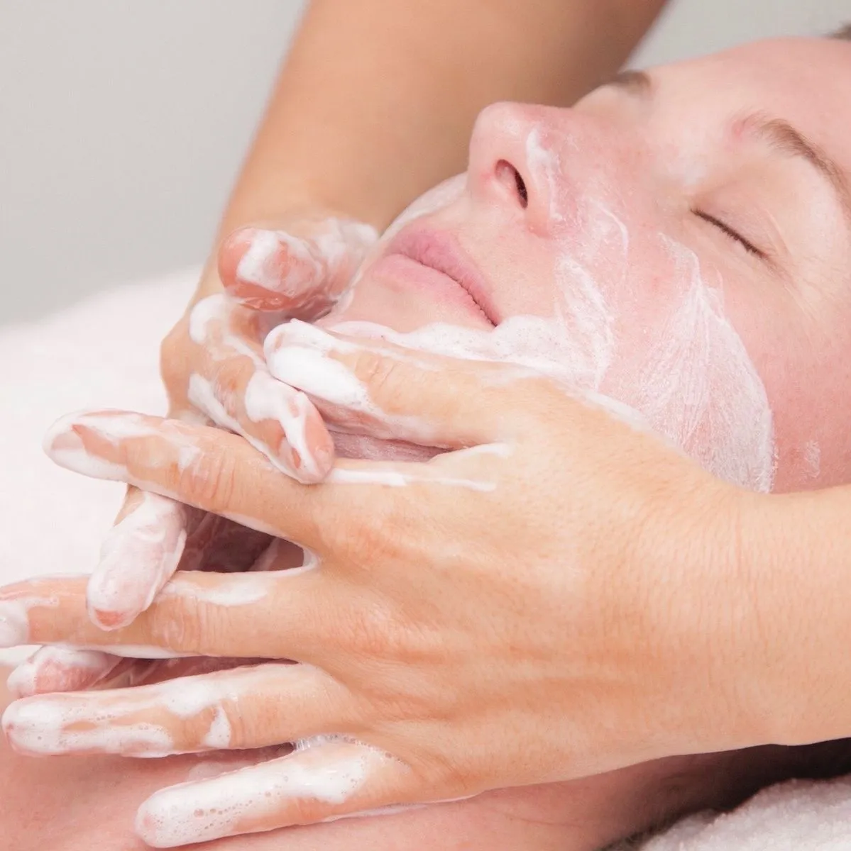 Face Clean-up at Kandyan Aesthetics in Kandy and Kadawatha, Sri Lanka