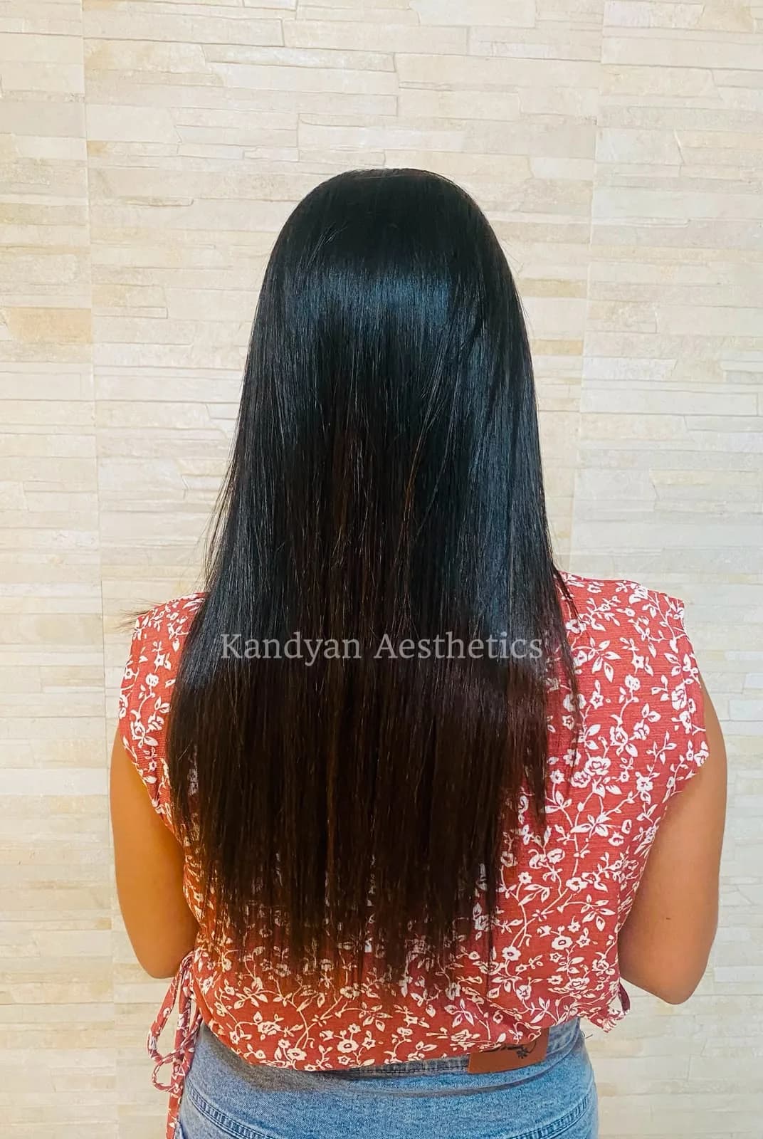 Before and after results of a keratin hair smoothing treatment at Kandyan Aesthetics